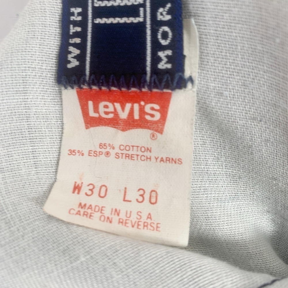 Vintage Levi's Straight Leg Jeans Size 30 - Picture 9 of 9